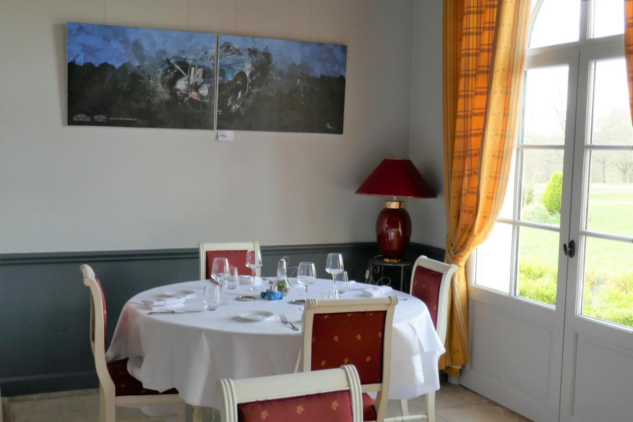 Hotel Domaine De L'Orangerie Bonnat Bagian luar foto