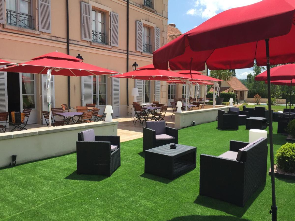 Hotel Domaine De L'Orangerie Bonnat Bagian luar foto
