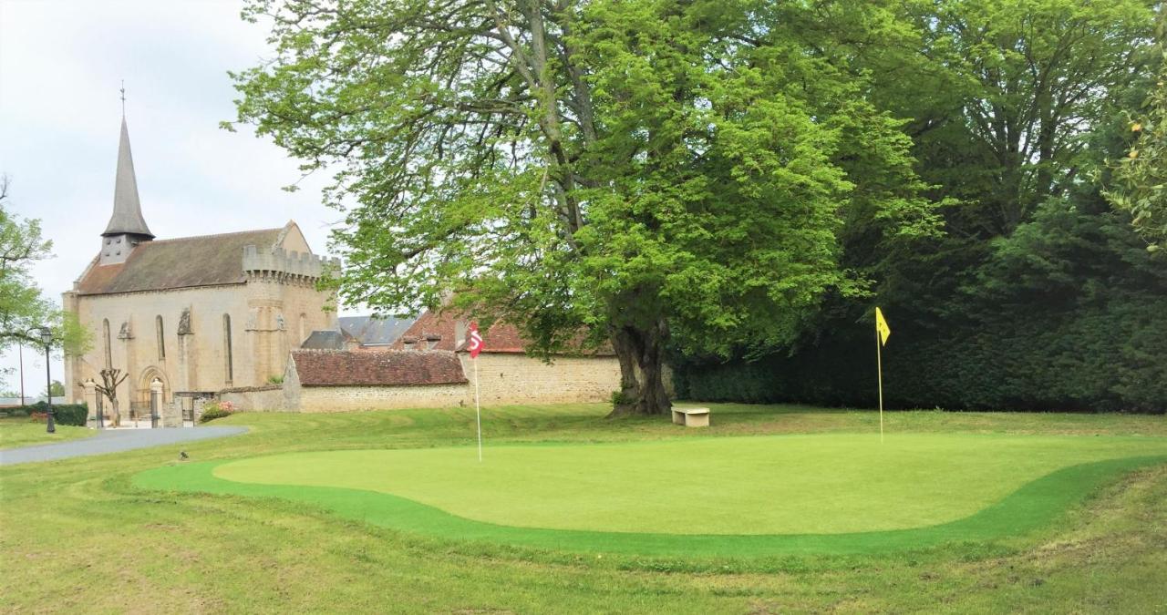 Hotel Domaine De L'Orangerie Bonnat Bagian luar foto